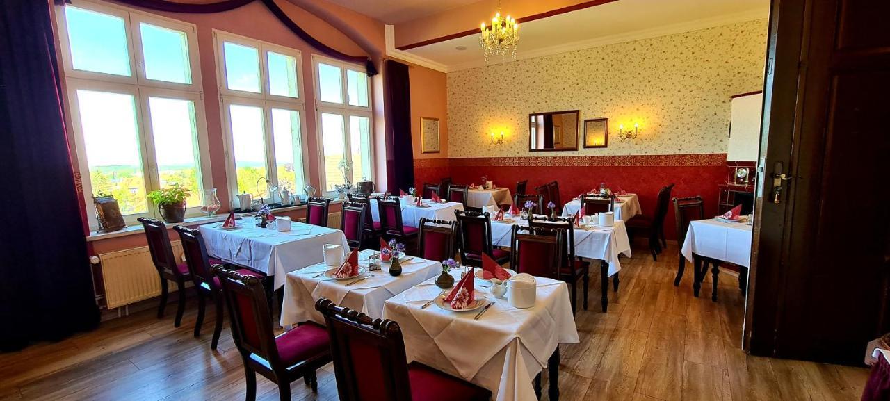 Schlossberg-Hotel Garni Wernigerode Exteriör bild